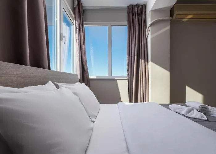 Egnatia Flat 2